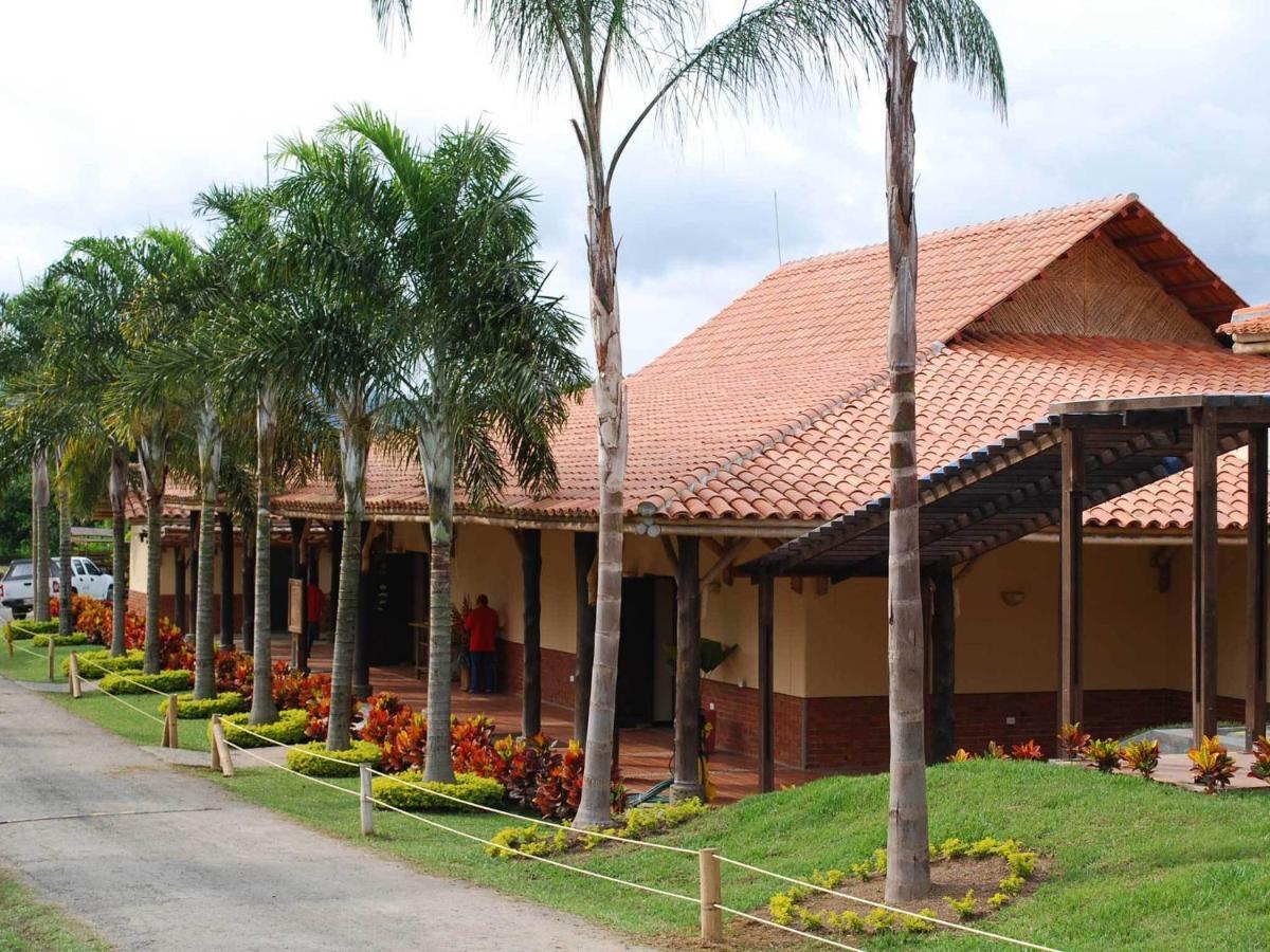 Decameron Panaca กิมบายา ภายนอก รูปภาพ