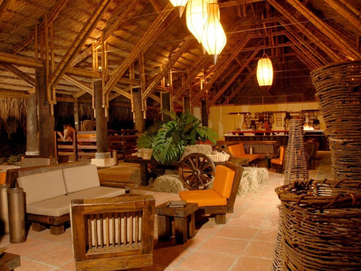 Decameron Panaca กิมบายา ภายนอก รูปภาพ